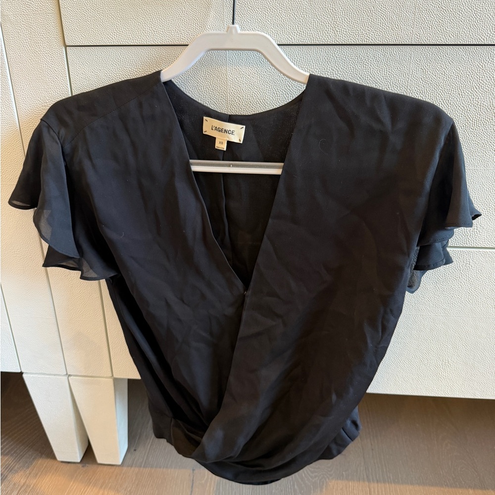 L'AGENCE Black Top